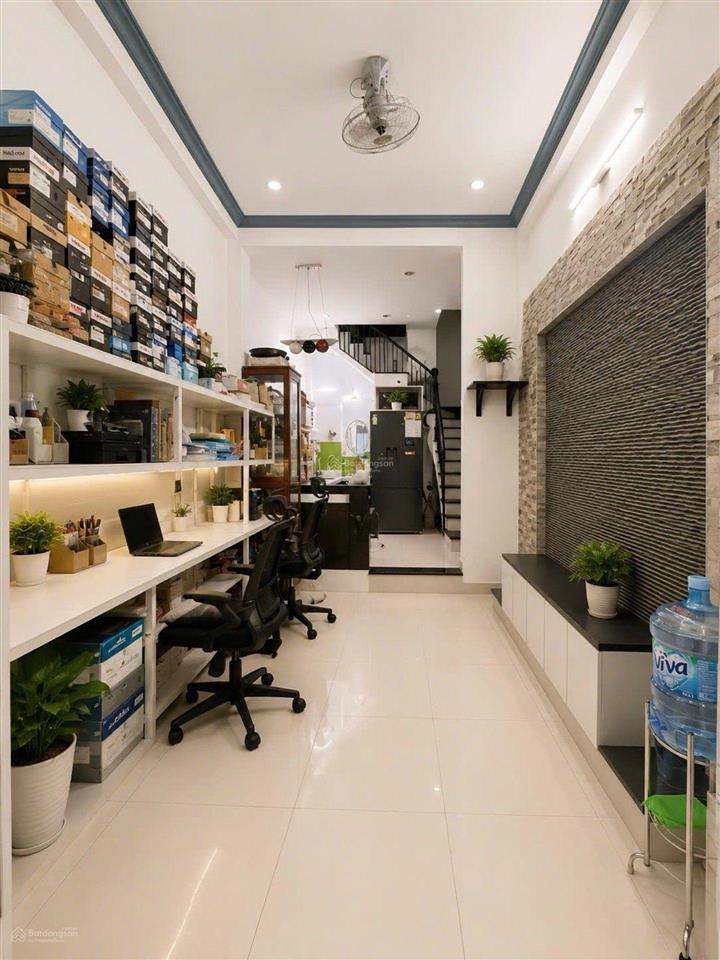Lọt tin tức,em mới lụm! bình trị đông tên lửa,26m2, 4tầng btct kiên cố,3pn 3wc, 3,8tỷ
xemngay