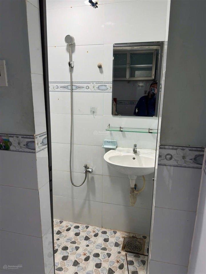 Nhà bình tiên, giá đẹp như tiên! chỉ 2,42 tỷ có ngay nhà quận 6, 2 tầng, shr, không lộ giới, 2mt