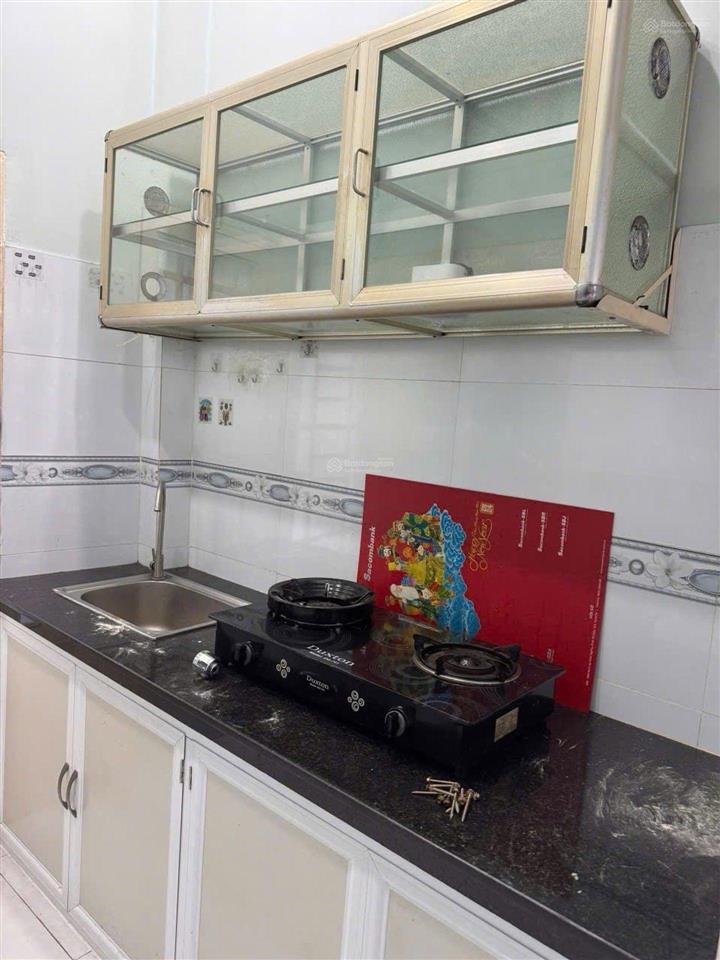 Nhà bình tiên, giá đẹp như tiên! chỉ 2,42 tỷ có ngay nhà quận 6, 2 tầng, shr, không lộ giới, 2mt