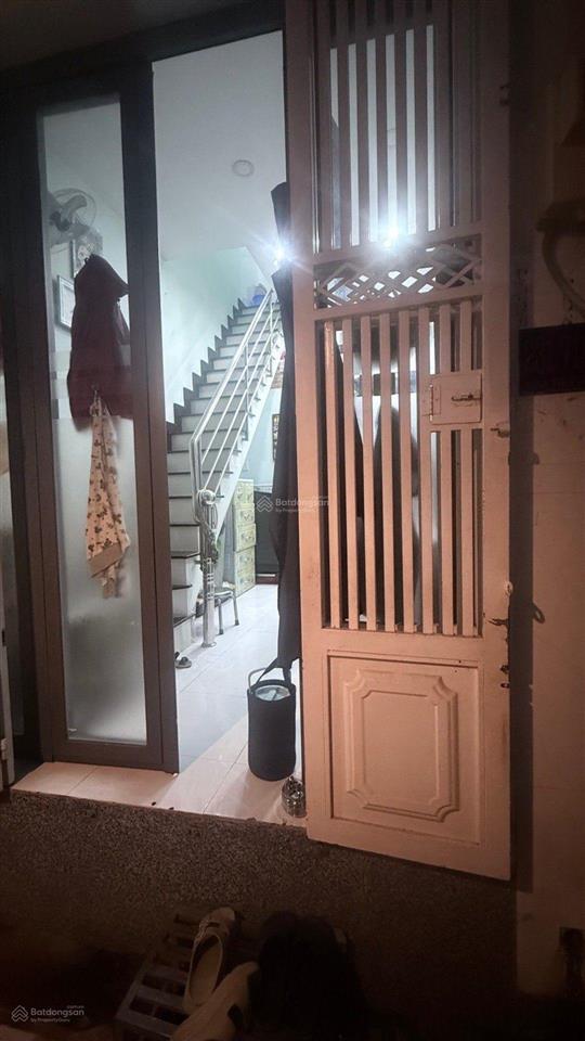 Nhà bình tiên, giá đẹp như tiên! chỉ 2,42 tỷ có ngay nhà quận 6, 2 tầng, shr, không lộ giới, 2mt