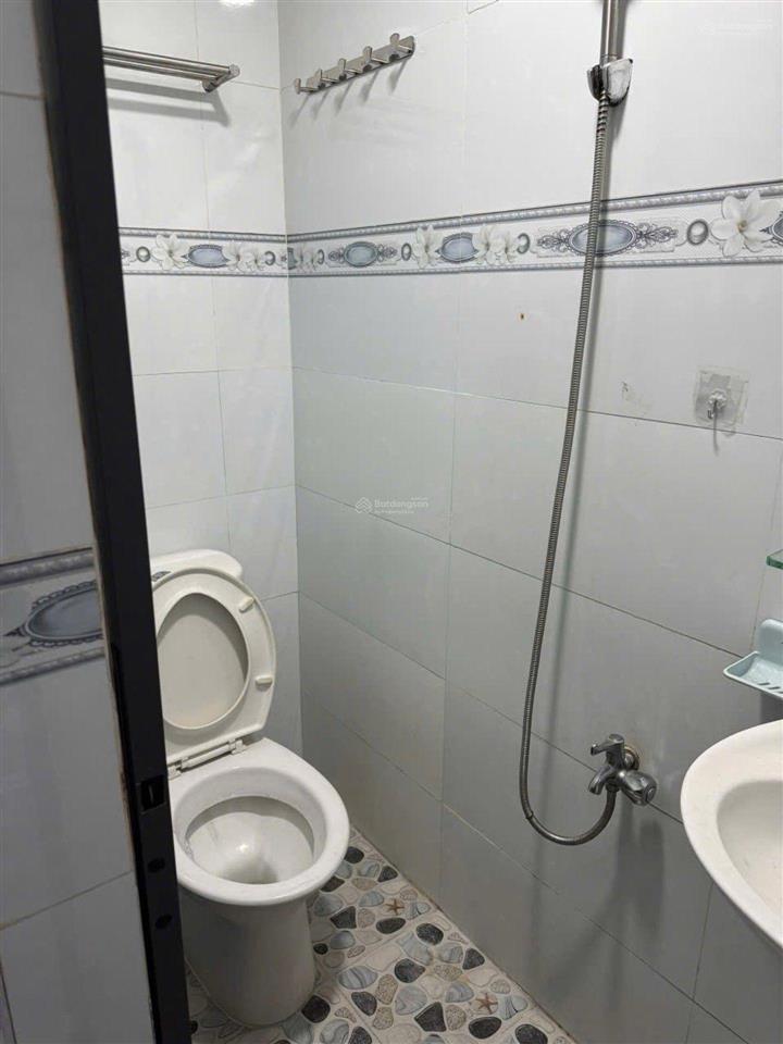 Nhà bình tiên, giá đẹp như tiên! chỉ 2,42 tỷ có ngay nhà quận 6, 2 tầng, shr, không lộ giới, 2mt