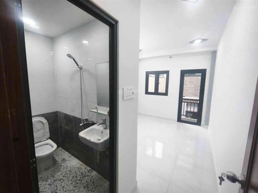 Lạc long quân âu cơthới hòa, 3tầng kiên cố!mới ở ngay,18m2, 2pn3wc,giá chào 3,15tỷ