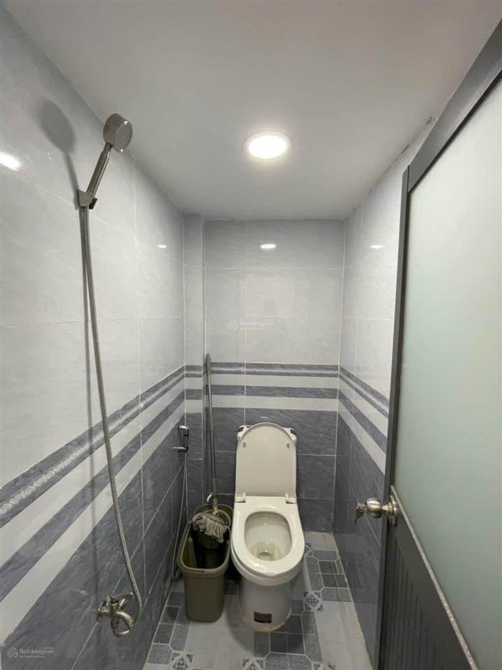 Chiến lược bình trị đông tên lửa,24m2, 2tầng, shr hoàn công đủ,tl mạnh chính chủ,giá 2, 65tỷ