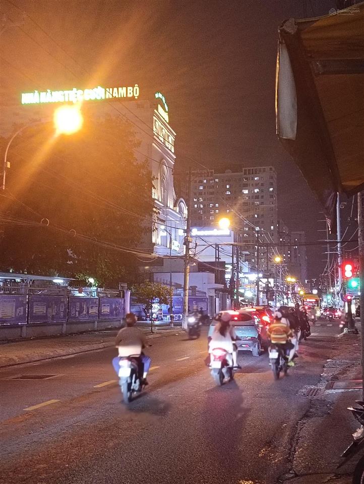 Tân bình ni sư huỳnh liên phú thạnh!chỉ 2,55tỷ, nhà mới 3tầng, 2pn lớn3wc!hẻm thông,ko qh