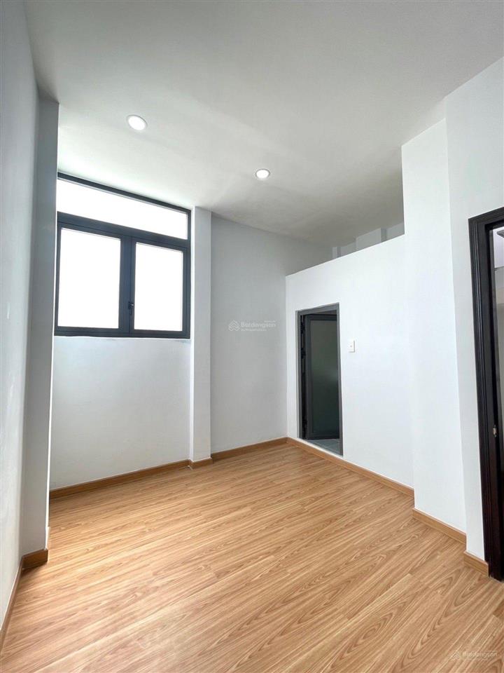 Giảm chào 100tr
đặc sản tân phú  nguyễn quang diệu, tân hương, 3 tầng, chỉ 2,8 tỷ nhà đẹp ở ngay