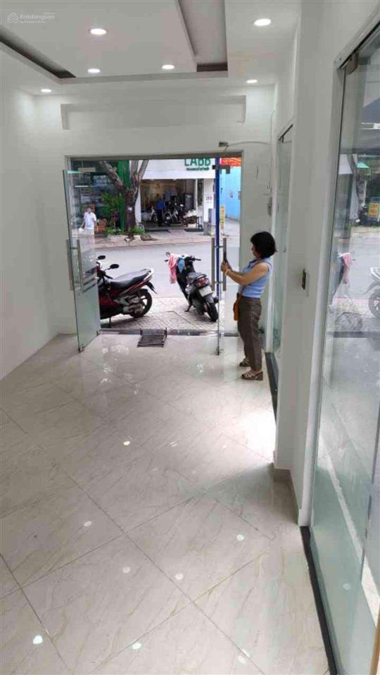 Long châu còn thèm mtkd này!
nhưng chủ nhà ko ưa! vườn lài, tân phú,21m2,đồ sộ nhấtkhu,5,7t