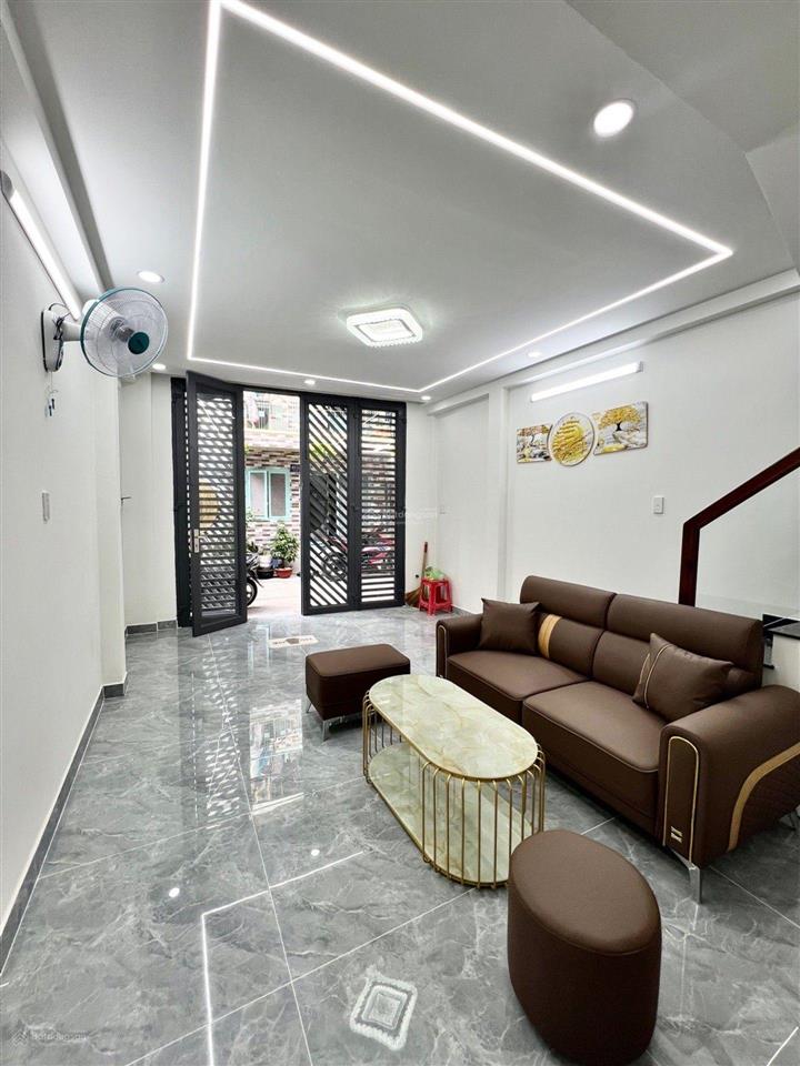 Nhà đẹp trương phước phan nội thất xịn 3pn hẻm 4m sát chợ bình trị nhà đẹp 4,78tỷ