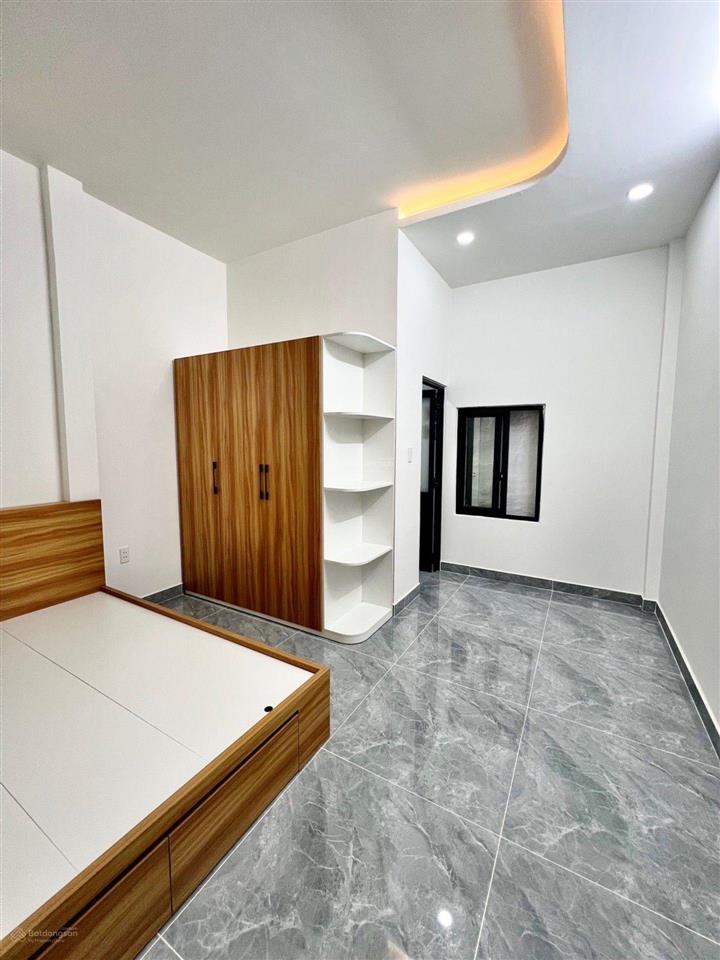 Nhà đẹp trương phước phan nội thất xịn 3pn hẻm 4m sát chợ bình trị nhà đẹp 4,78tỷ