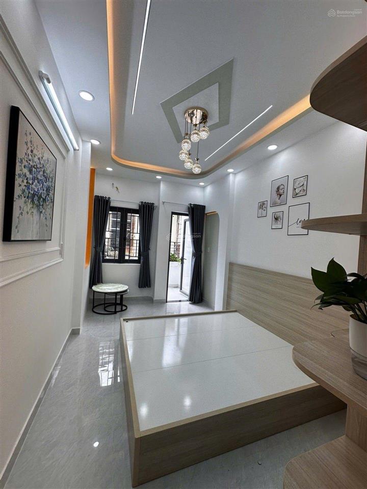 Dưới 5 tỷ nhà 4pn có phòng ngủ tầng trệt full nội thất! đình tân khai bình tân