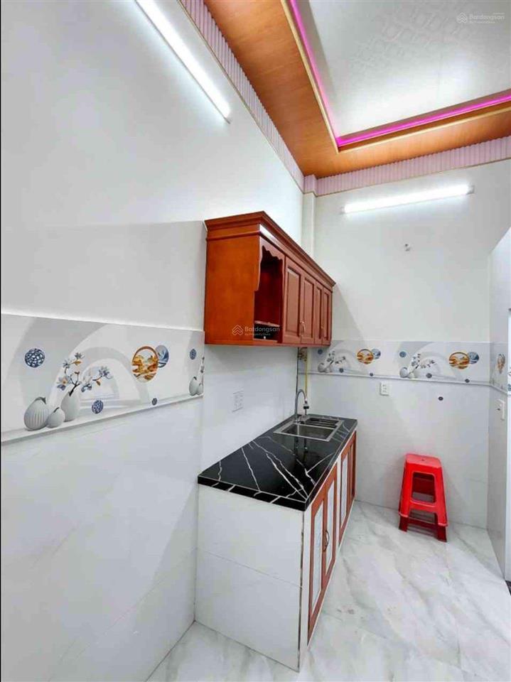 Ngọc ẩn trong lá hương lộ 2  3,48 tỷ nhà đẹp 2 tầng 2pn sổ hồng riêng hoàn công đầ