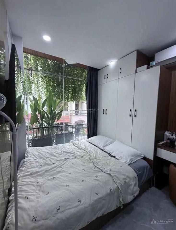 Siêu phẩm 4 tầng hẻm xe hơi đỗ cửa sát aeon tân phú giá chỉ nhỉnh 3 tỷ