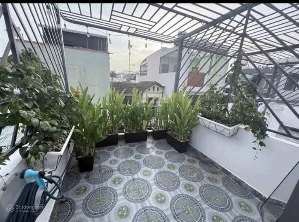 Siêu phẩm 4 tầng hẻm xe hơi đỗ cửa sát aeon tân phú giá chỉ nhỉnh 3 tỷ