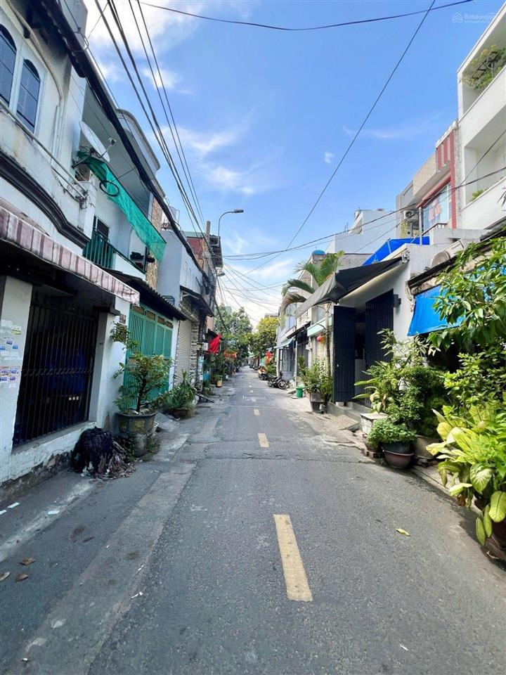 Còn cứng  đẹp sáng hơn kim cương mặt tiền đường số 24 lê văn quới, 51m2, 3 tầng btct 6,2tỷ