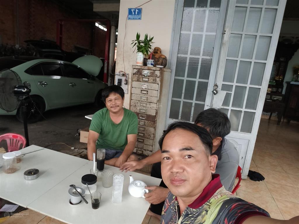 Còn 1 căn hiếm có nhà đẹp tỉnh lộ 10 hẻm xe hơi 56m nở hậu 2 tầng btct chỉ 4.4 tỷ