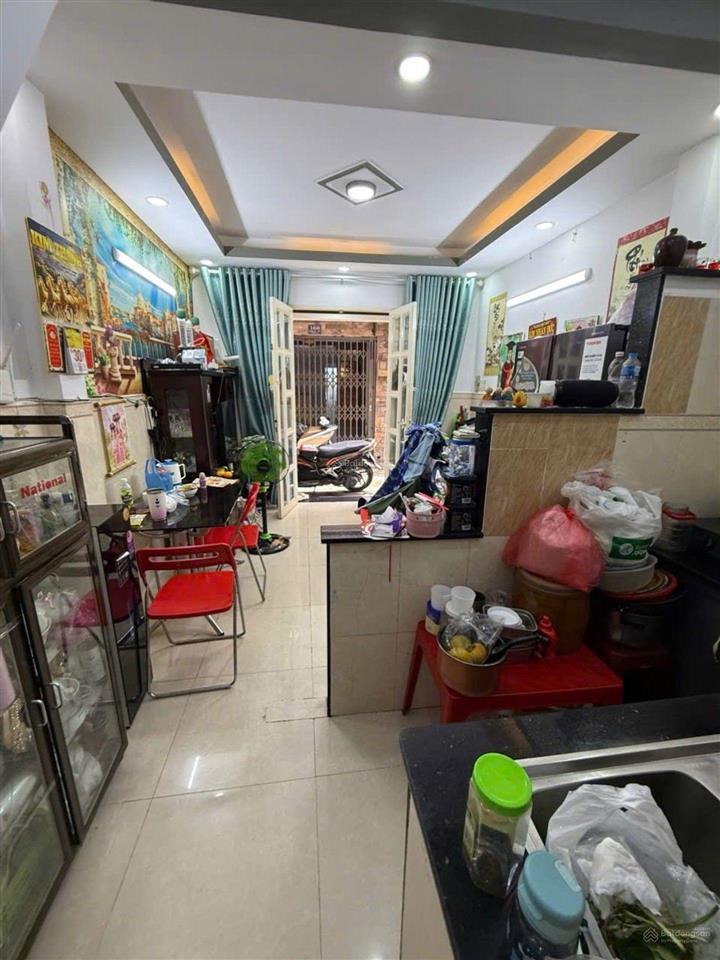 Mặt tiền bình tân giá chỉ 2,46 tỷ đs 3bhha, ngay chợ bình long nhà 2 tầng shr
