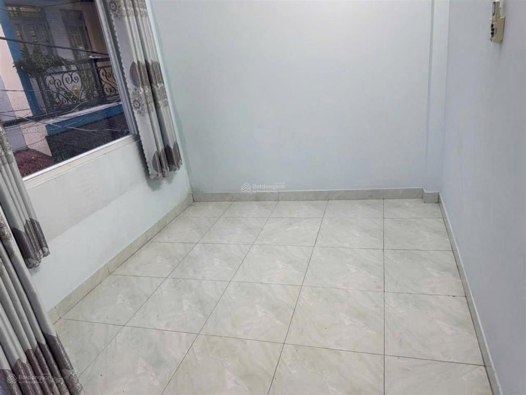 Chủ cần bán nhanh giảm ngay 150 triệu đường 16a giá mới chỉ 3.75 tỷ còn thương lượng mạnh