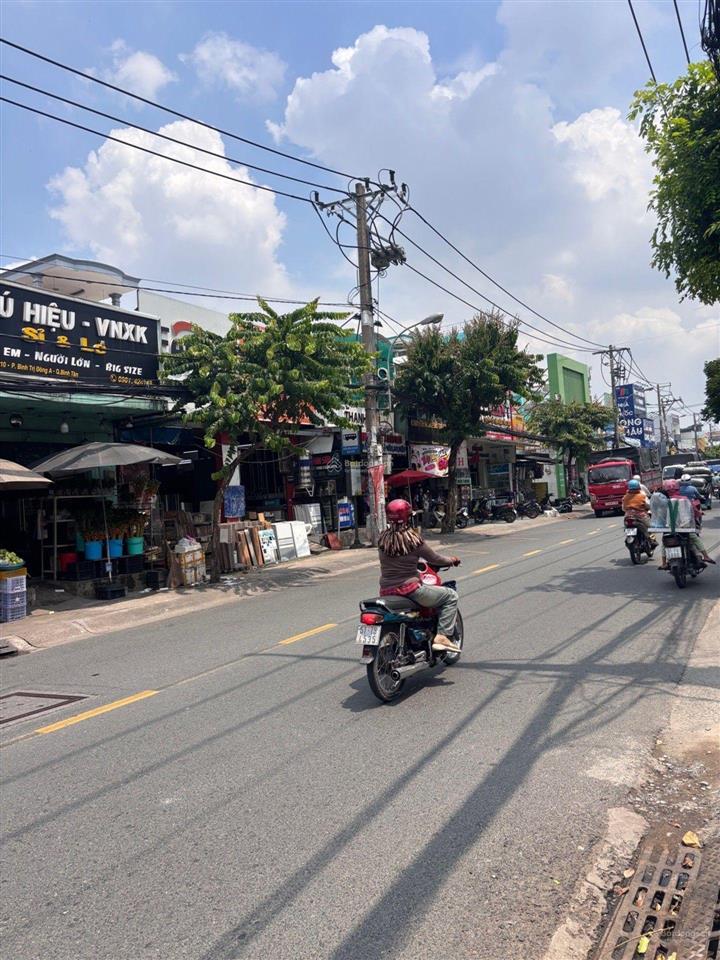 Giảm ngay 300 triệu nhà đẹp 3 lầu, tỉnh lộ 10 chỉ 5,071 tỷ! nhà chính chủ xây kiên cố