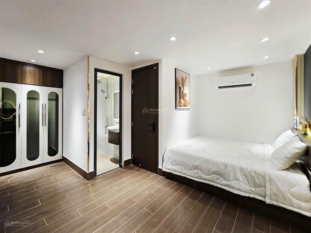 Nhích là chốt chủ kẹt quá, giá cực mềm! nhà 3 tầng tặng full nội thất nhỉnh 3 tỷ