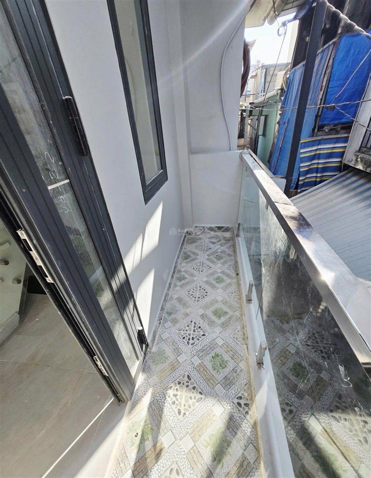 Nhà đẹp quận 6 3 tầng mới sổ riêng hoàn công đủ chỉ nhỉnh 2 tỷ nhà nhỏ xinh đủ công năng