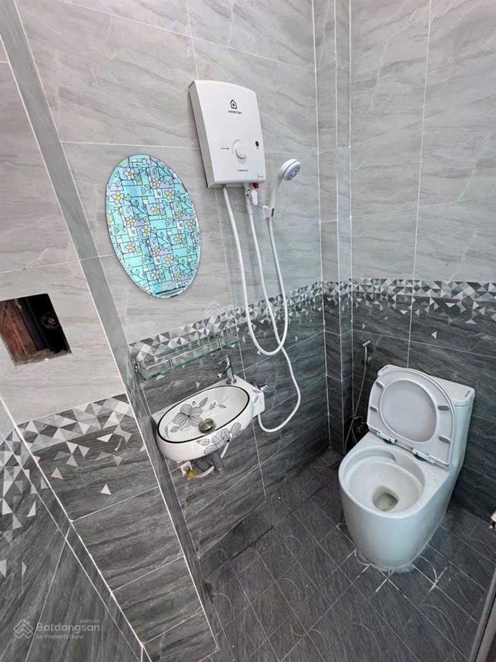 Chỉ 2,2 tỷ nhà 3 tầng đẹp xuất sắc khu bà hom, an dương vương hàng hiếm tầm tài chính