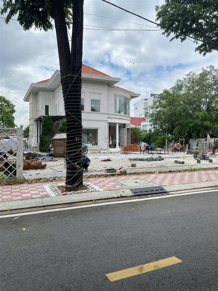 Bán biệt thự 1.611m² phường bình thọ, thủ đức vị trí vàng
