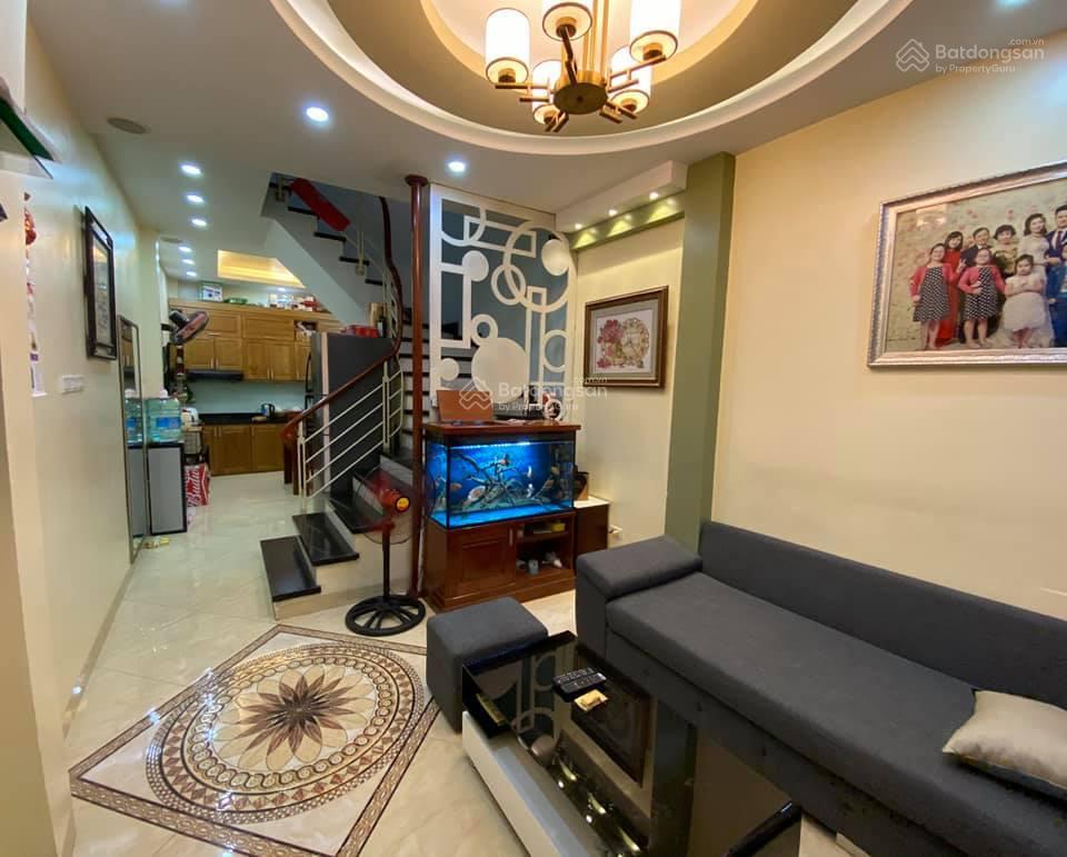 Cần bán gấp nhà đống đa, kinh doanh, ngõ thông