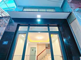 Nhà đẹp 4 tầng, chỉ 100m ra mặt tiền dạ nam p2 q8
