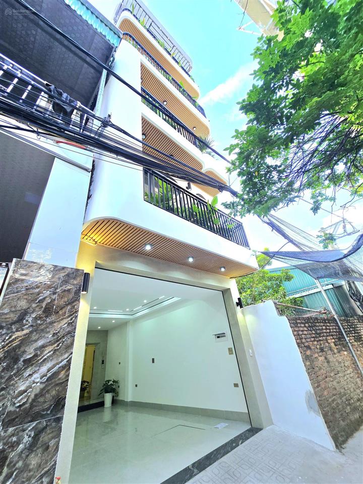 Bán nhà thạch bàn 6 tầng thang máy  gara 7 chỗ  nở hậu tài lộc