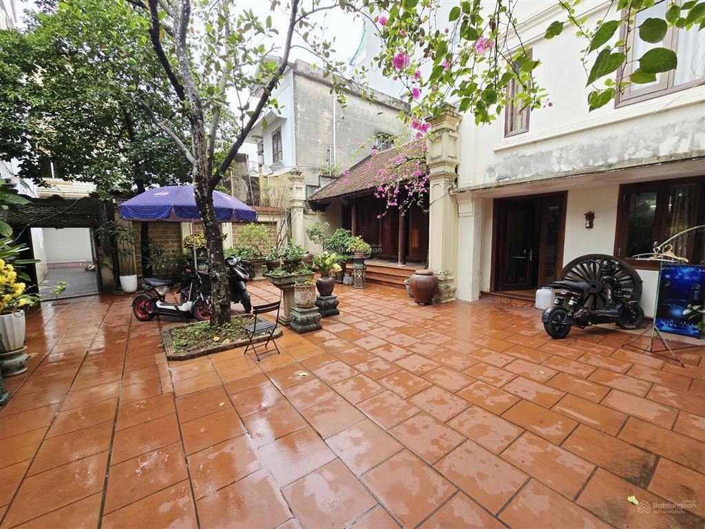 Bán nhà ninh hiệp 220m x 4t giá 38 tỷ