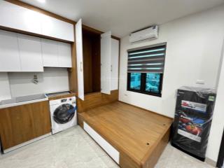 Tòa nhà căn hộ dịch vụ  7 tầng thang máy  17 phòng khép kín  dòng tiền ~ 1 tỷ/năm.