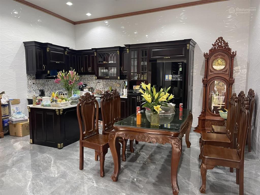 Siêu phẩm biệt thự 220m² tế xuyên ở sướng, kinh doanh sầm uất