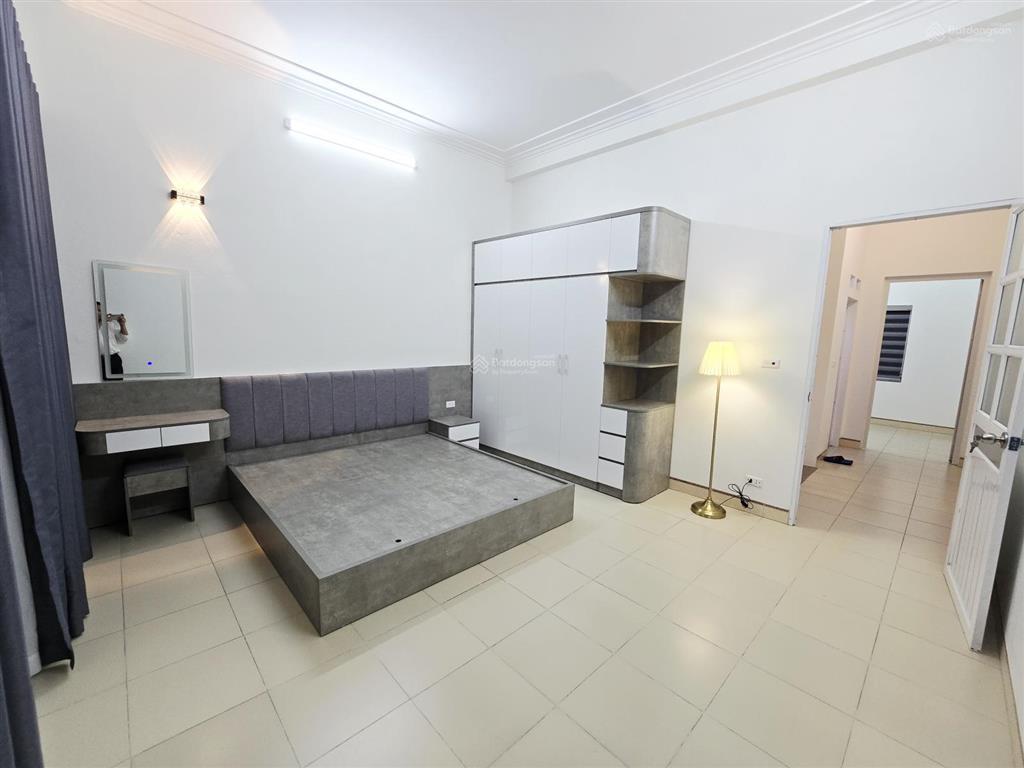 Bán nhà riêng 197 phúc lợi, 8,2 tỷ, 55m2, 3pn, 3wc, 3 tầng, hướng đn