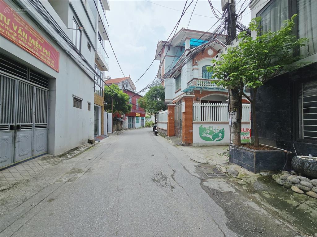 Bán nhà 36m2 x 5 tầng trung tâm thạch bàn  10m ra đường ô tô  giá đầu tư 6,9 tỷ