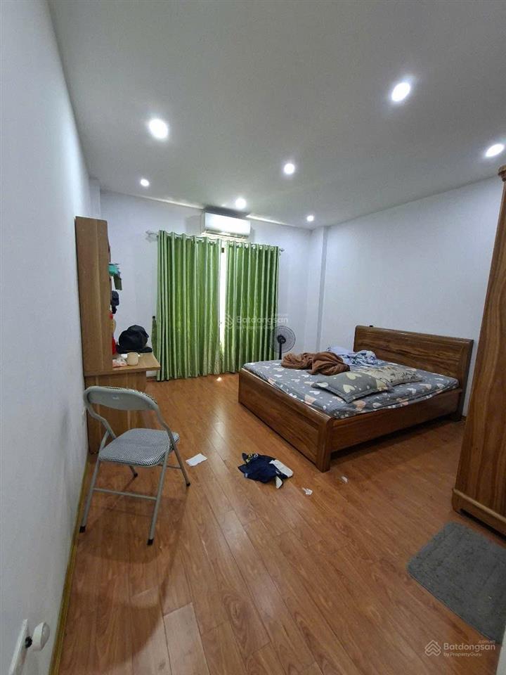 Bán nhà 36m2 x 5 tầng trung tâm thạch bàn  10m ra đường ô tô  giá đầu tư 6,9 tỷ