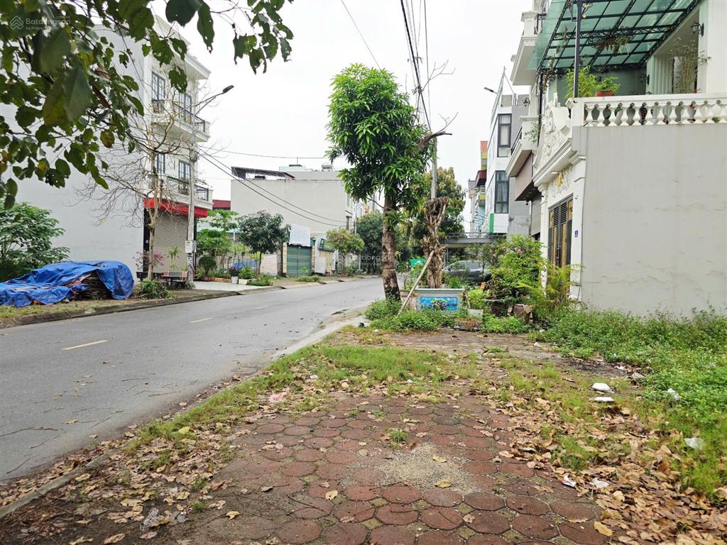 Bán đất phân lô kđt đồng văn xanh, duy tiên, hà nam  95m², mt 5m, vỉa hè ô tô tránh  giá 6.5 tỷ