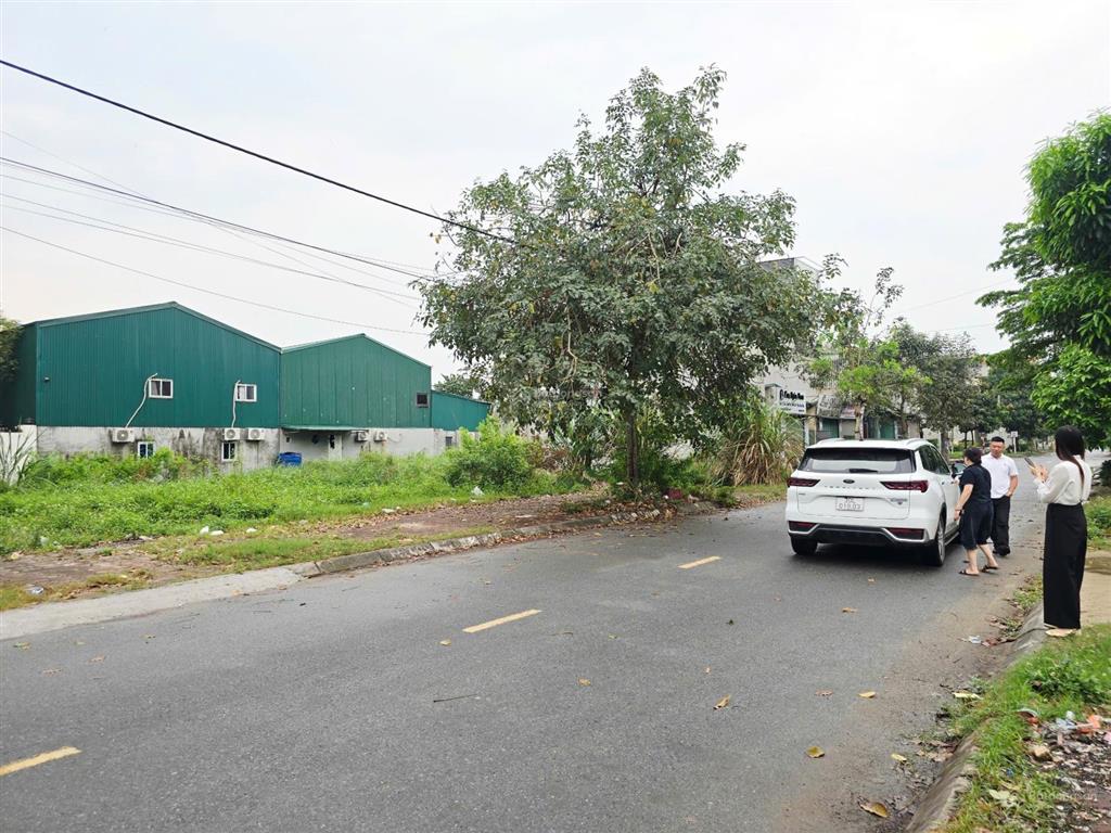 Bán đất phân lô kđt đồng văn xanh, duy tiên, hà nam  95m², mt 5m, vỉa hè ô tô tránh  giá 6.5 tỷ