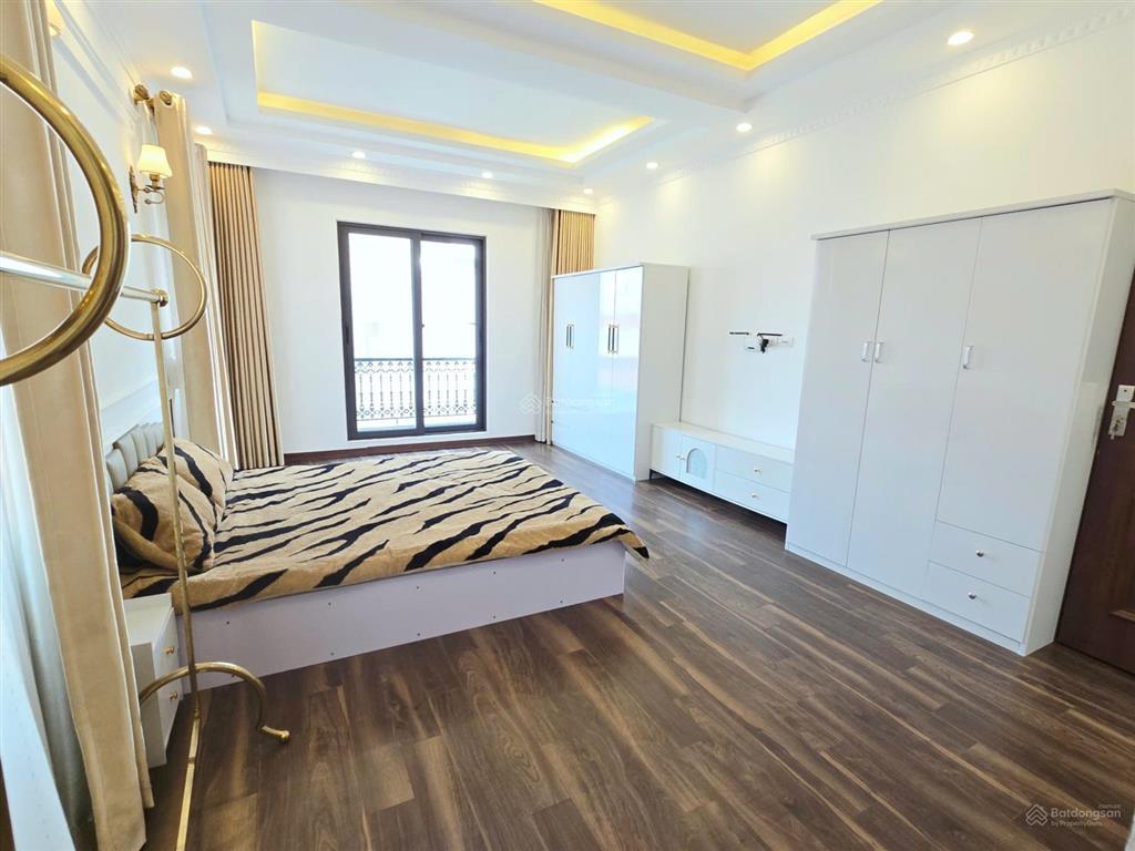 Lô góc sài đồng  6 tầng gara ô tô  full nội thất xách vali về ở