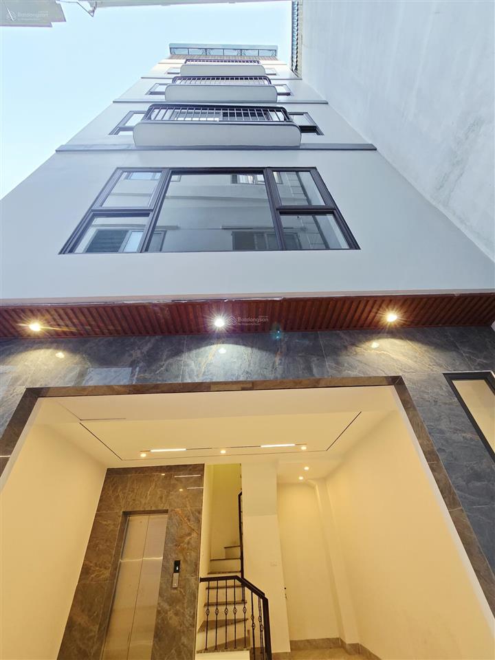 Bán nhà riêng tại thạch bàn, 7,9 tỷ, 35 m2, 3pn, 5wc, hướng tây bắc, pháp lý đầy đủ