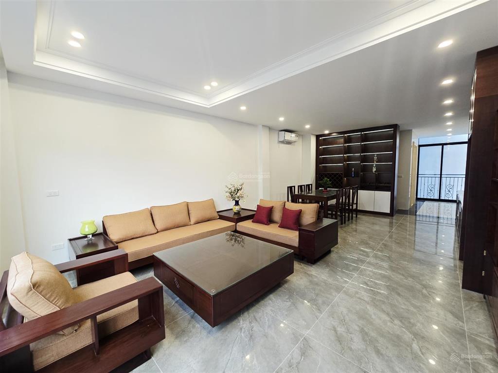 Bán nhà mới lâm hạ  bồ đề, long biên 69m2 x 7 tầng thang máy  gara ô tô tránh  full nội thất