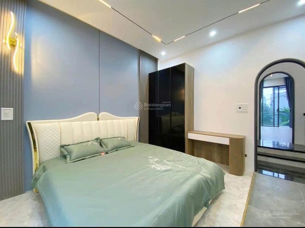 Bán nhà 3 tầng mặt tiền đường bàu cầu 28, p. hoà xuân. đà nẵng