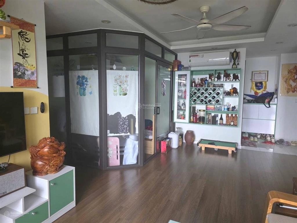 Bán cc tại tòa b1 phương đông green park số 1 trần thủ độ 82m7.35 tỷ.  0933 900 ***