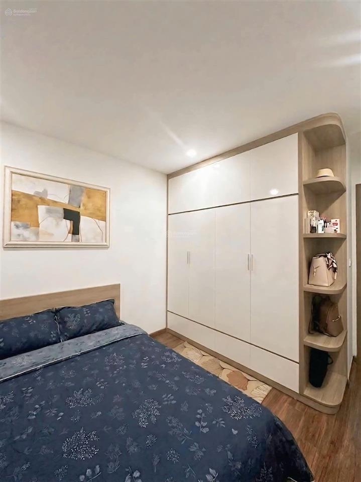 Bán cc tại tòa b1 phương đông green park số 1 trần thủ độ 82m7.35 tỷ.  0933 900 ***