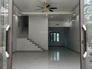 Cho thuê nhà mặt phố 400m2 tại võ cường, bắc ninh  0327 059 ***