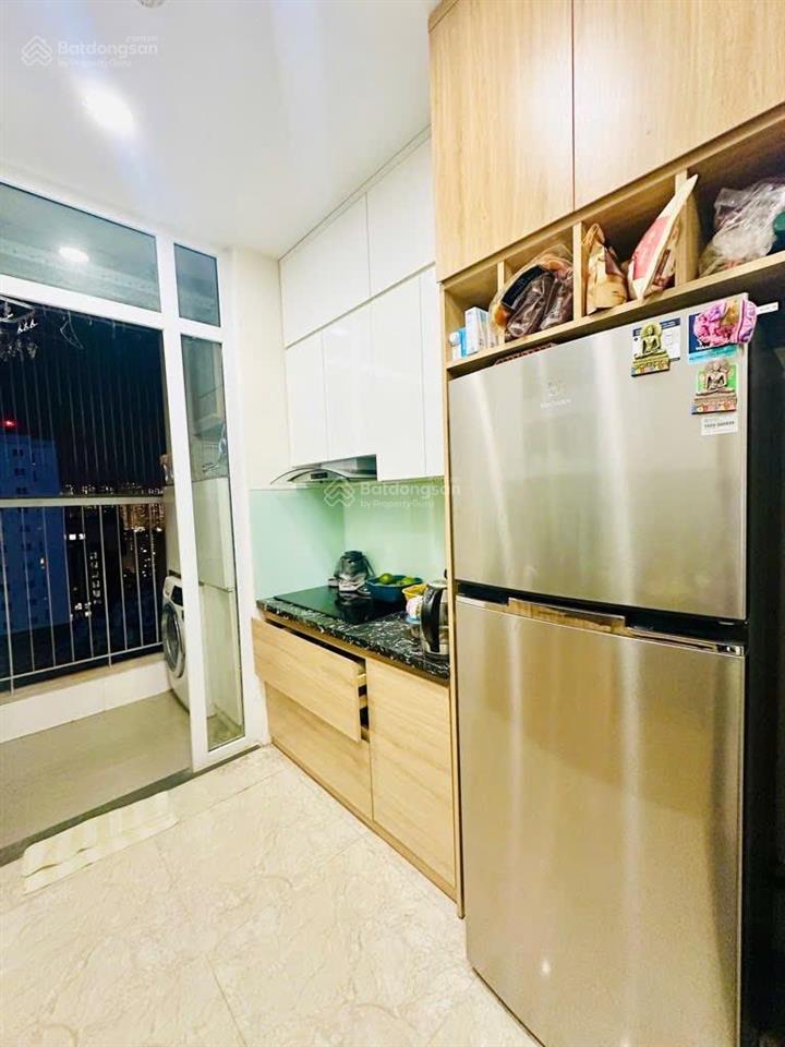 Bán căn hộ tòa 30t2 nguyễn chánh, cầu giấy, 50m2, 4 tỷ, 2 pn, 1 wc, sổ đỏ cc, full nội thất mới đẹp