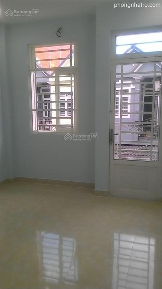 Bán nhà đức hòa đông, srh, 5x17m, giá 1tỷ950, 3pn, 2wc, mt bê tông 5m, xã đức hòa đông
