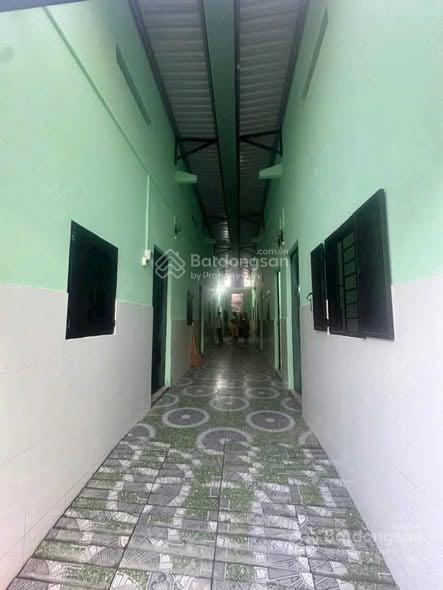Bán dãy nhà trọ 5 phòng tại chợ chiều, 5x20m giá hấp dẫn 1tỷ3, thu nhập 6triệu/ tháng