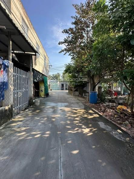 Bán nhà giá rẻ sổ hồng riêng, 4.5x36m giá tốt chỉ 1tỷ350, ngay chợ chiều, đức hòa hạ