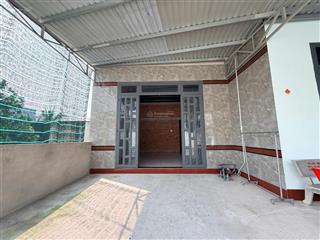 Bán nhà giá rẻ, shr, đường thông ô tô, 5x22 giá chỉ có 999tr, xã đức hòa thượng,  0704 794 ***