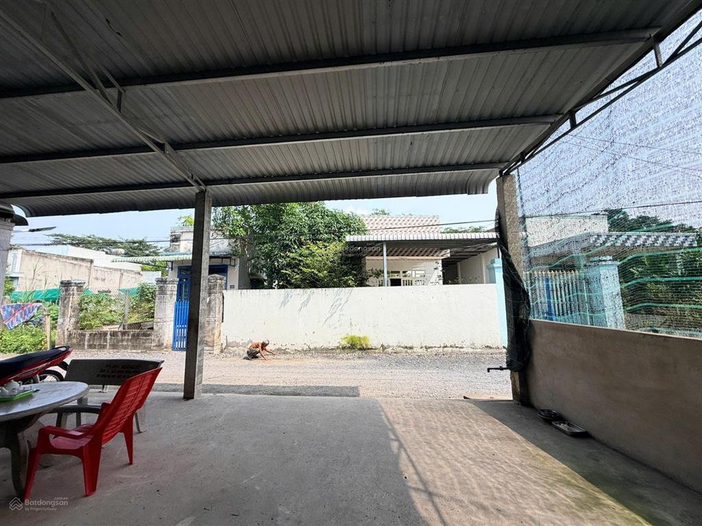 Bán nhà giá rẻ, shr, đường thông ô tô, 5x22 giá chỉ có 999tr, xã đức hòa thượng,  0704 794 ***