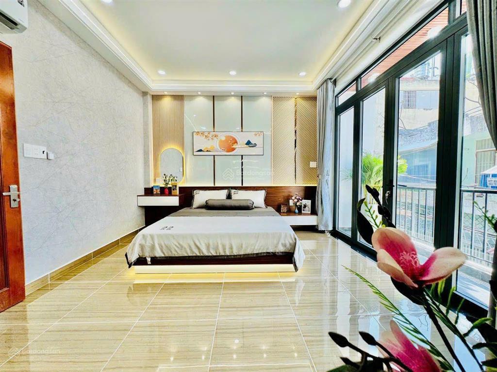 Bán nhà hẻm xe hơi 611 rộng 8m đường điện biên phủ phường 1 quận 3, dt 4.8x18m, giá 16 tỷ